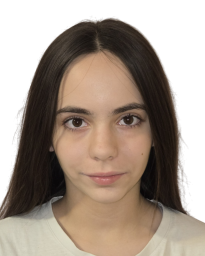 Нина Бошњаковић